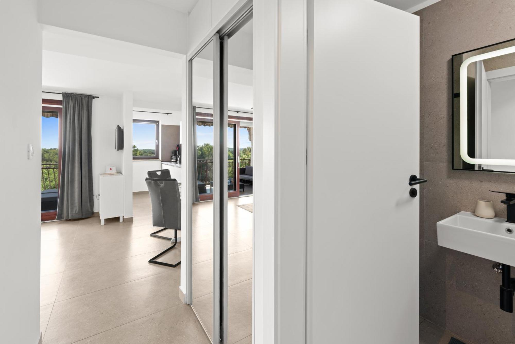 Premium Suite Kala Sea View Пореч Экстерьер фото